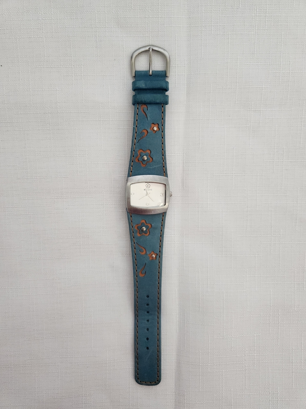 Relic Blue Floral Leather Strap Wristwatch
